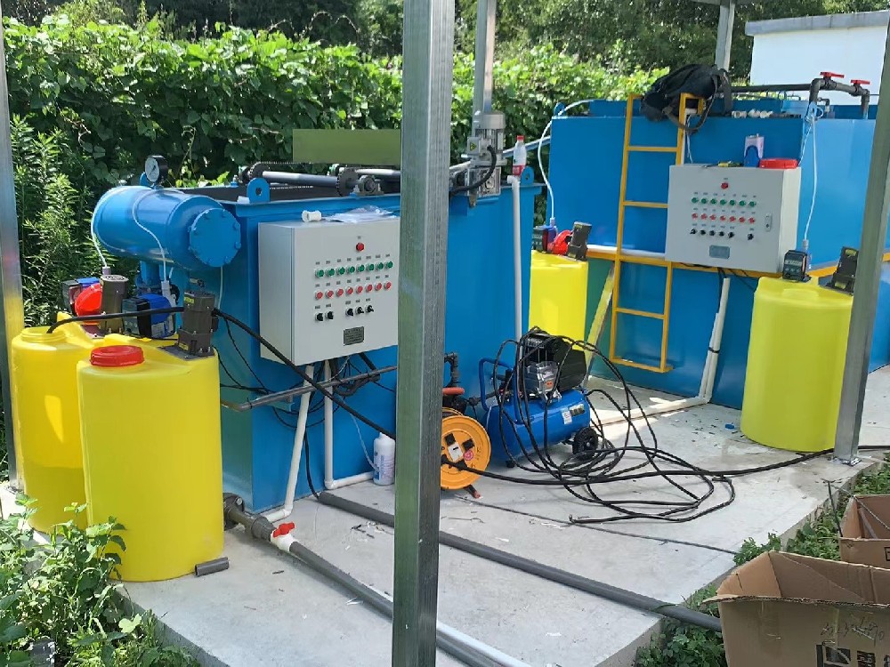 餐廚垃圾污水該怎么處理？一體化污水處理設備來幫您