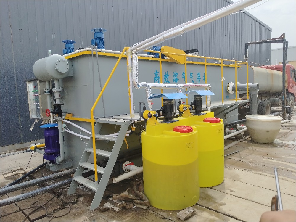 2024年7月3日河南鶴壁豆制品加工污水處理設(shè)備氣浮機案例