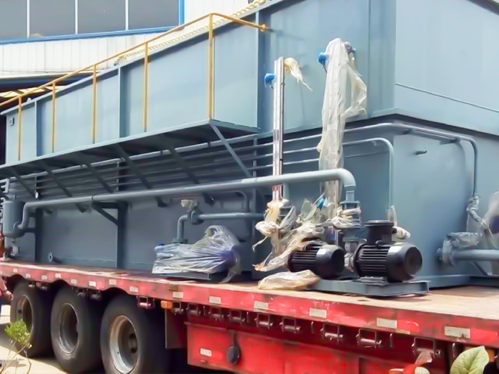 高溫條件下污水處理設(shè)備維護：做好這 3 點保障穩(wěn)定運行